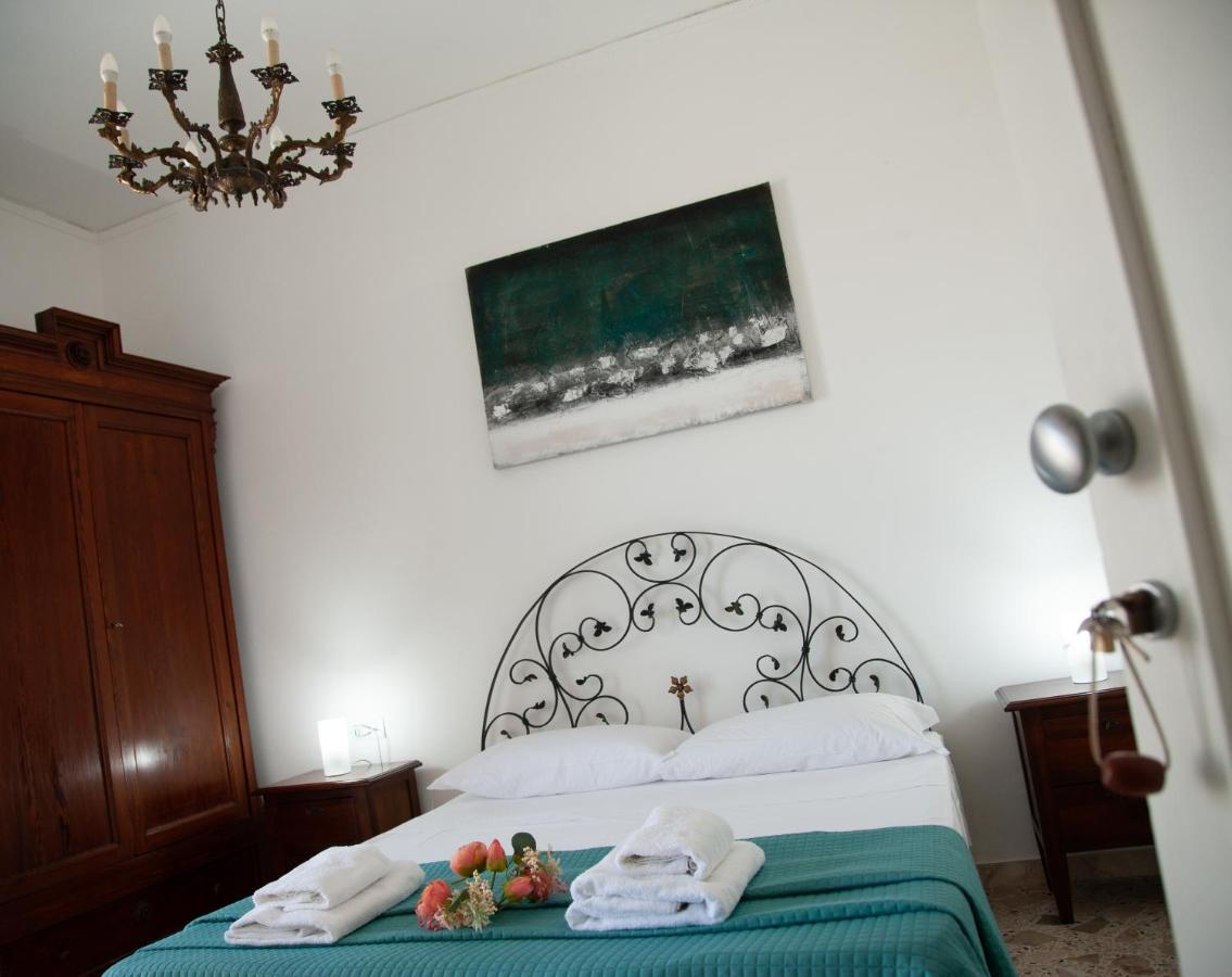 Orlando Bayview Bed & Breakfast Балестрате Екстериор снимка