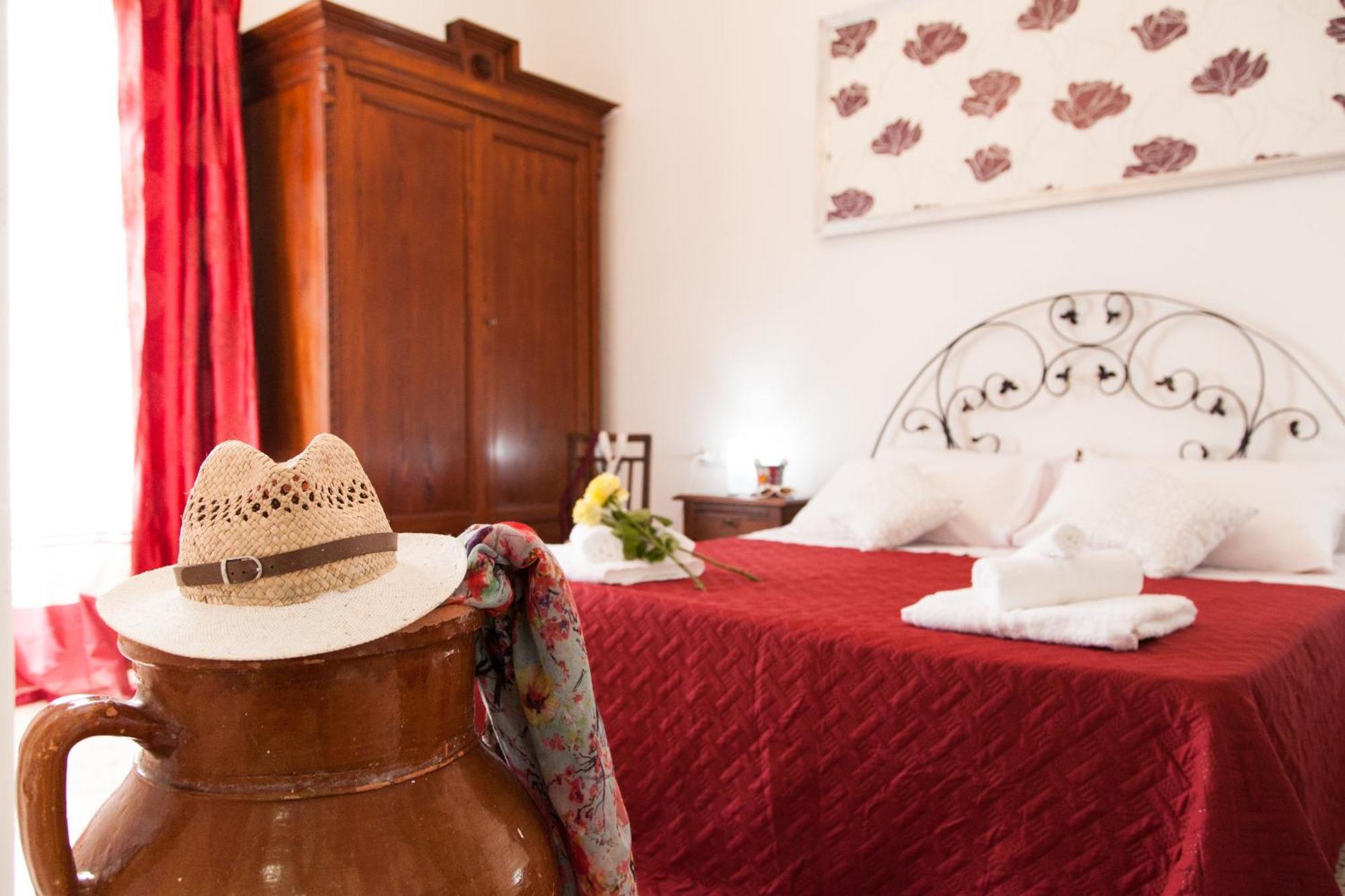 Orlando Bayview Bed & Breakfast Балестрате Екстериор снимка